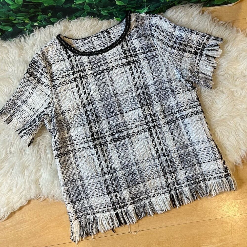 BLACK WHITE AID PATCHWORK STITCH TOP SIZE MEDIUM Raw Hem Sparkly Plaid Top